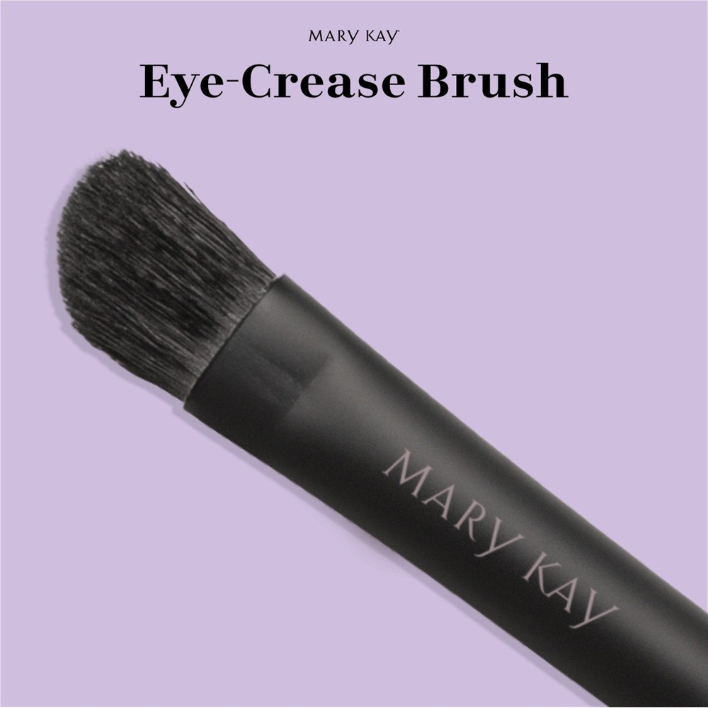 NWT Mary Kay Eye Crease Brush Precision Blending Defining Flawless Finish